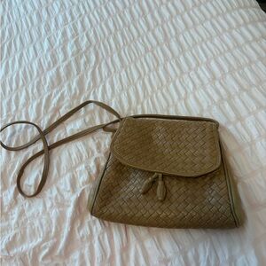 vintage leather crossbody